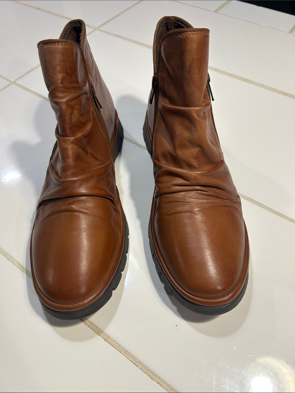 Miz Mooz woman Chestnut Brown Leather Chukka Zip Boots